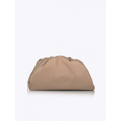 BAG WOMAN