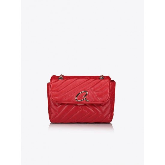BAG WOMAN