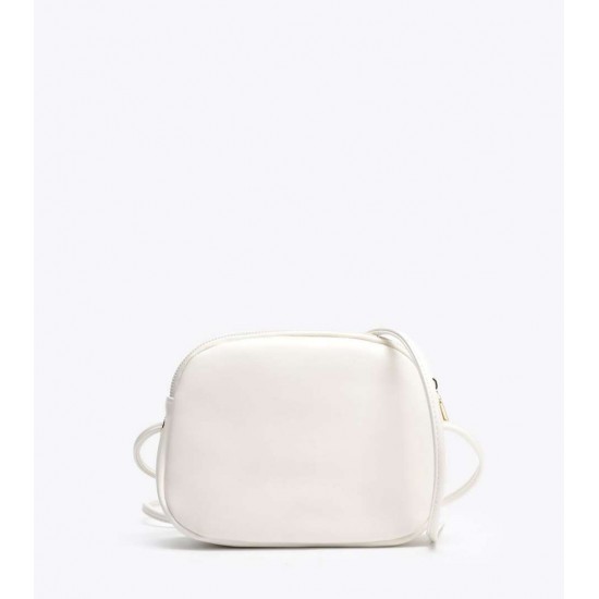 BAG WOMAN