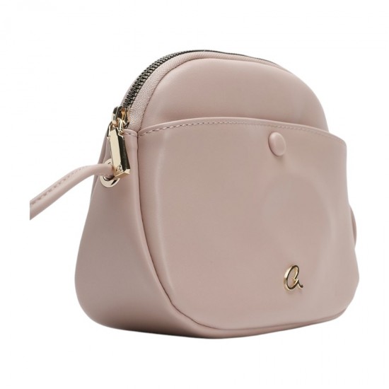 BAG WOMAN
