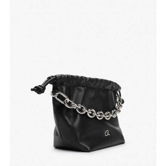 BAG WOMAN