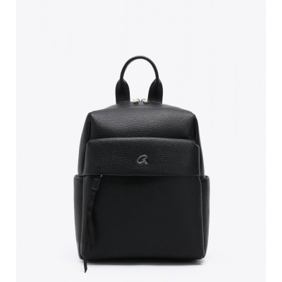BAG WOMAN