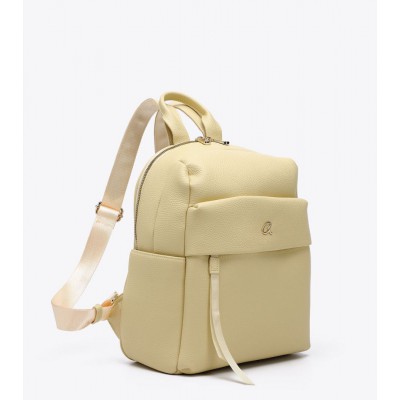 BAG WOMAN