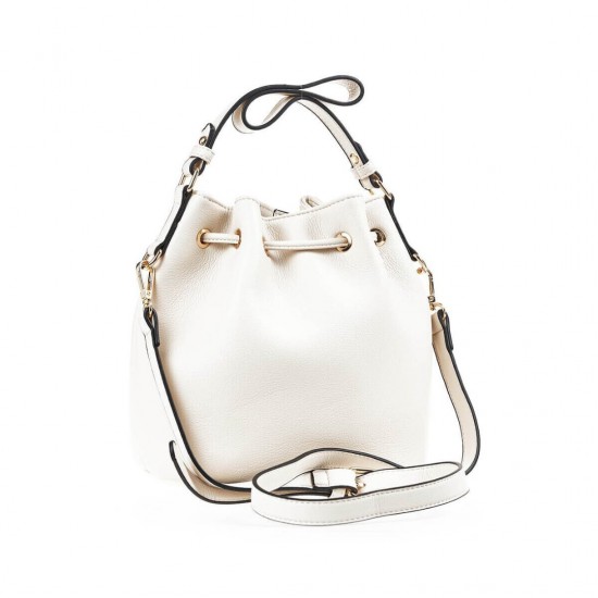 BAG WOMAN