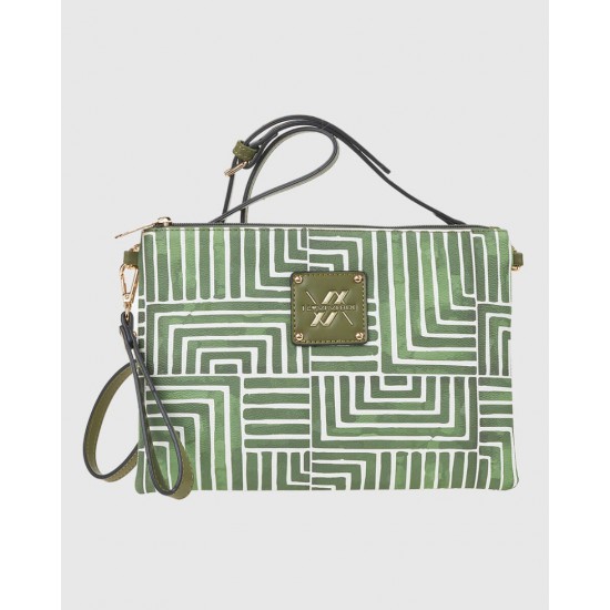 BAG WOMAN