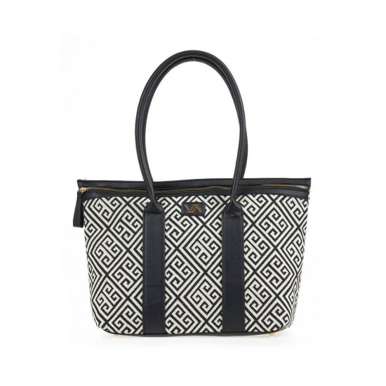 BAG WOMAN