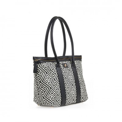 BAG WOMAN