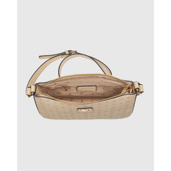 BAG WOMAN