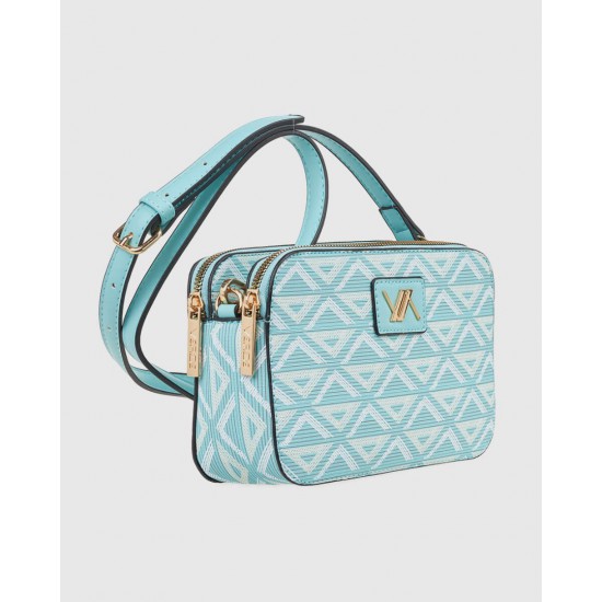 BAG WOMAN