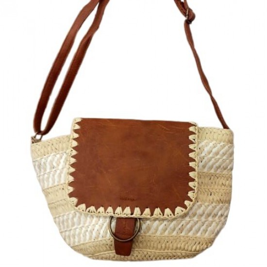 BAG WOMAN