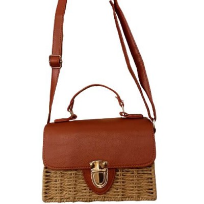 BAG WOMAN